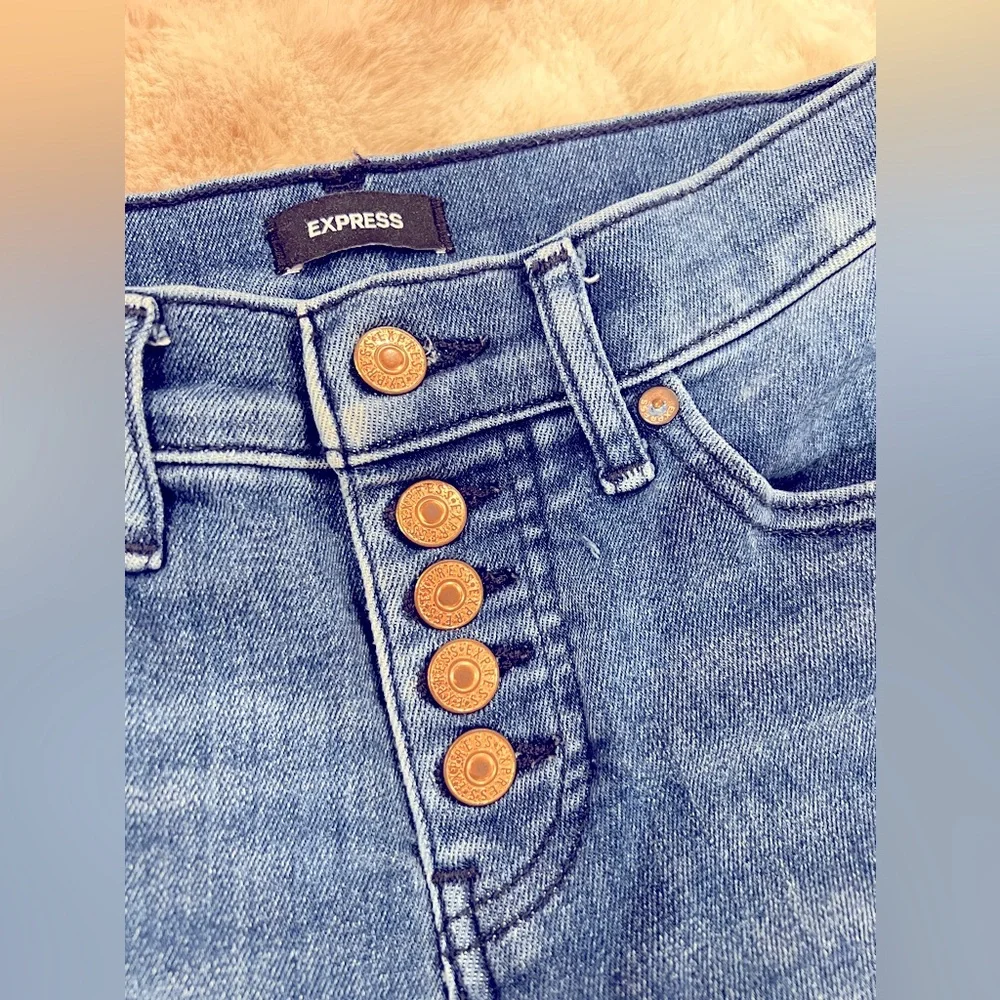 5 button  Blue Jeans by Express - Picture 2 of 7